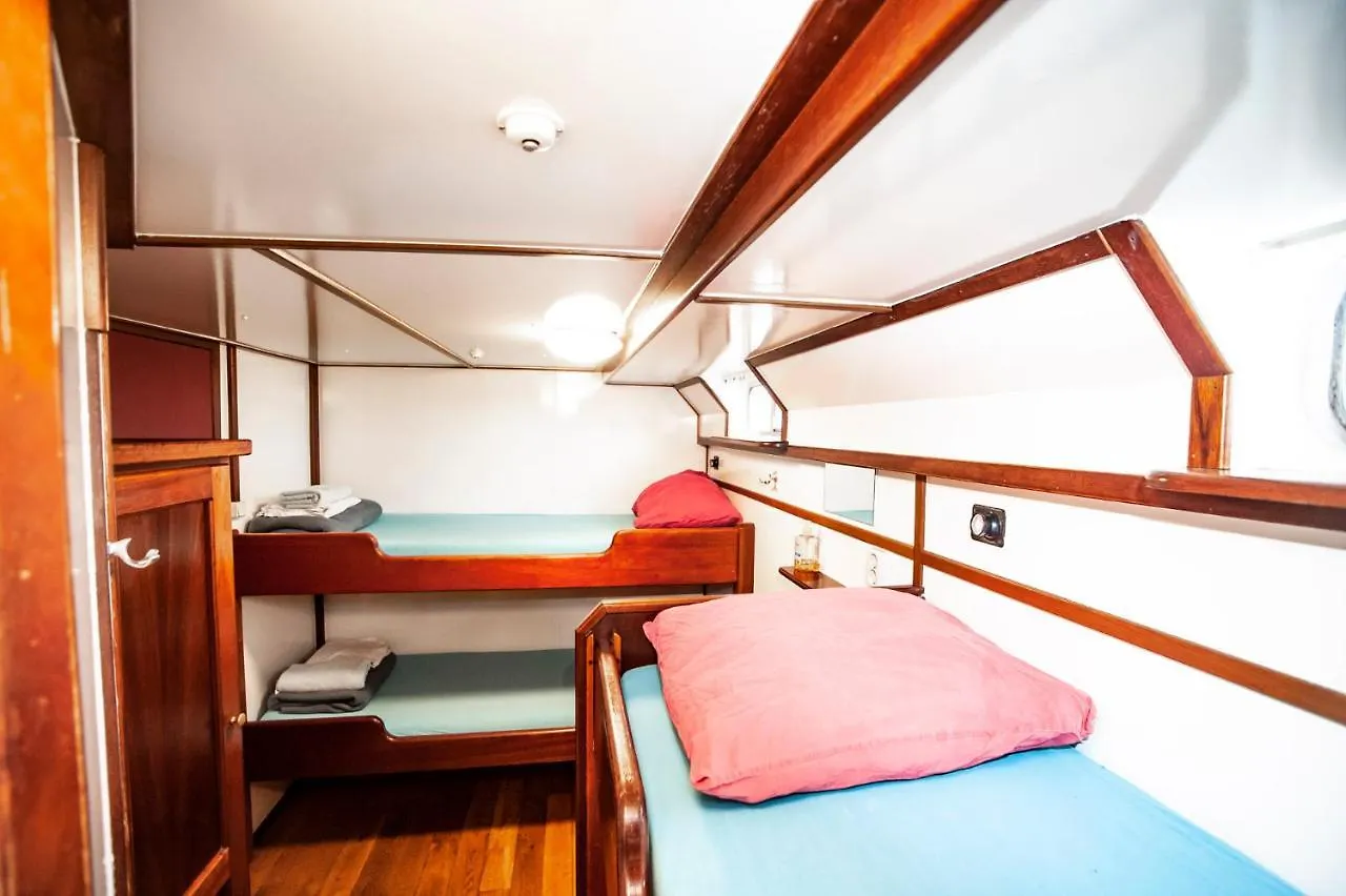Amsterdam Hotelboat Nederländerna