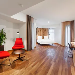 shotarustaveli-boutique.alltbilisihotels.com/