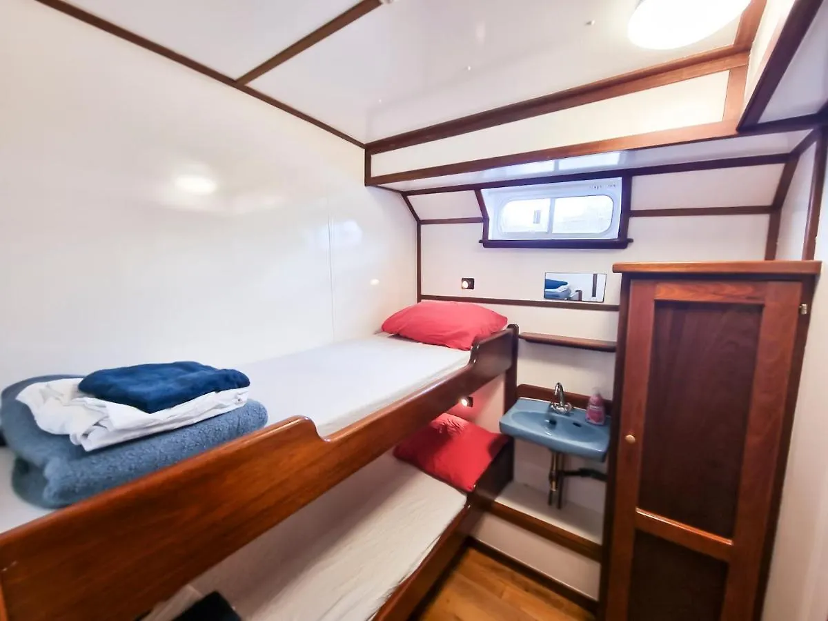 Hotel Amsterdam Hotelboat Nederland